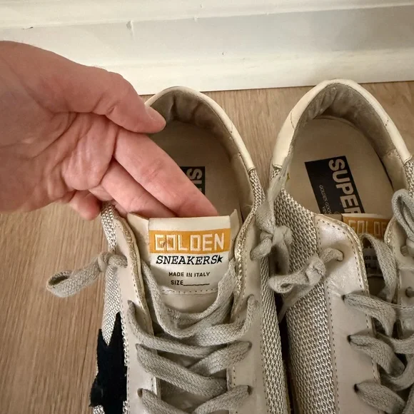 Authentic Golden Goose Superstar Sneakers - Picture 2 of 7